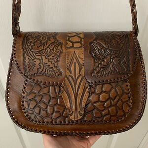Handmade Genuine Leather Crossbody Bag (Dark Caramel)